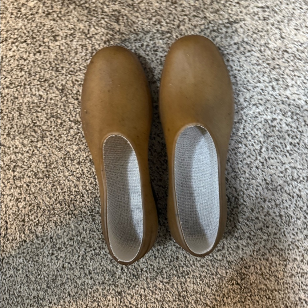 Salter House Gardana Clogs